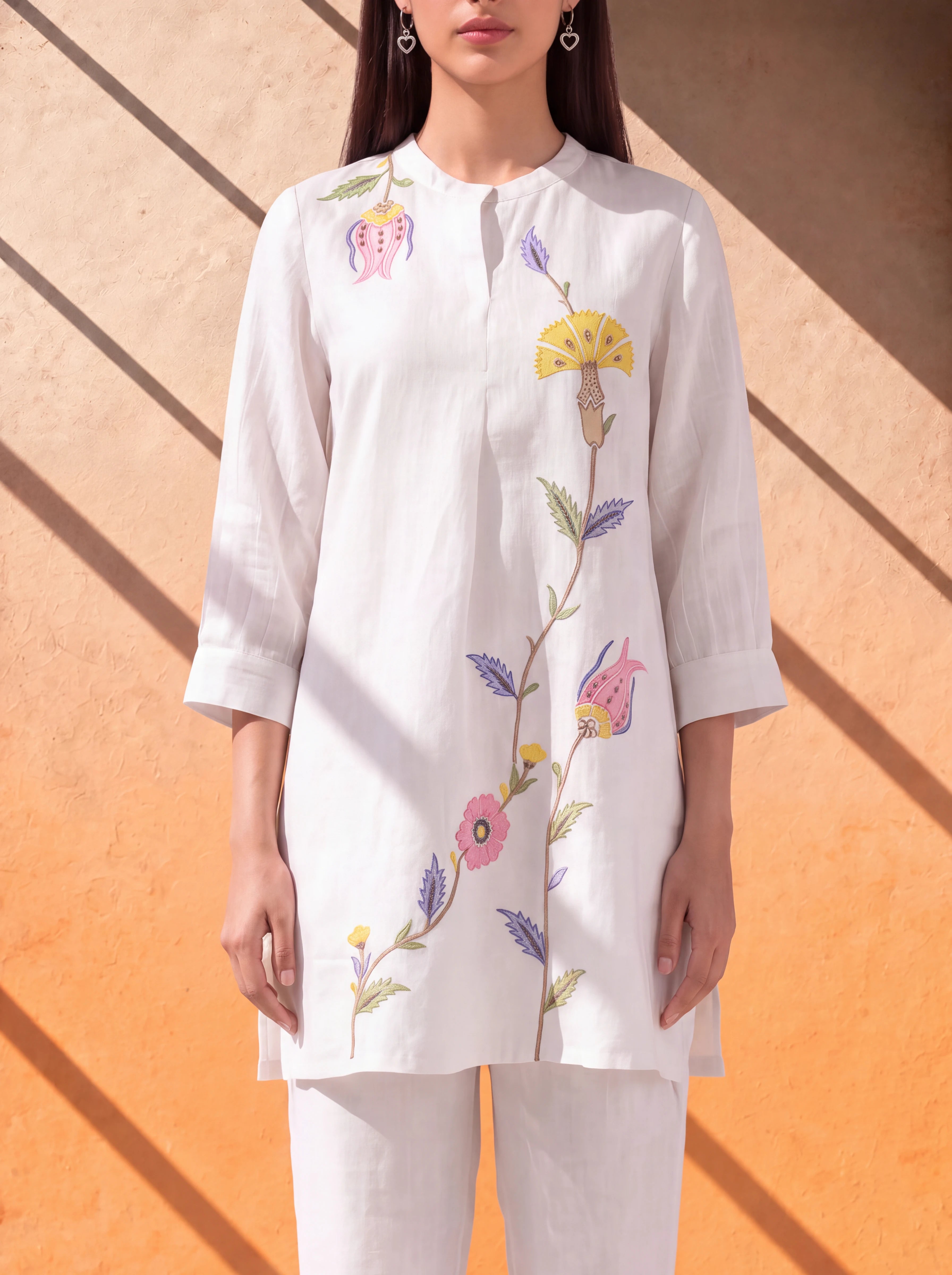 White linen coordinate set with floral machine and khat embroidery Secondary image