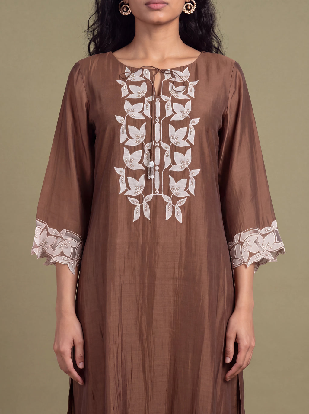 Brown chanderi patch work and sequins embroidery kurta set