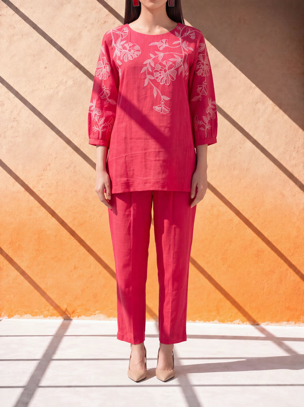 Tomato pure linen coordinate set with contrast floral machine embroidery
