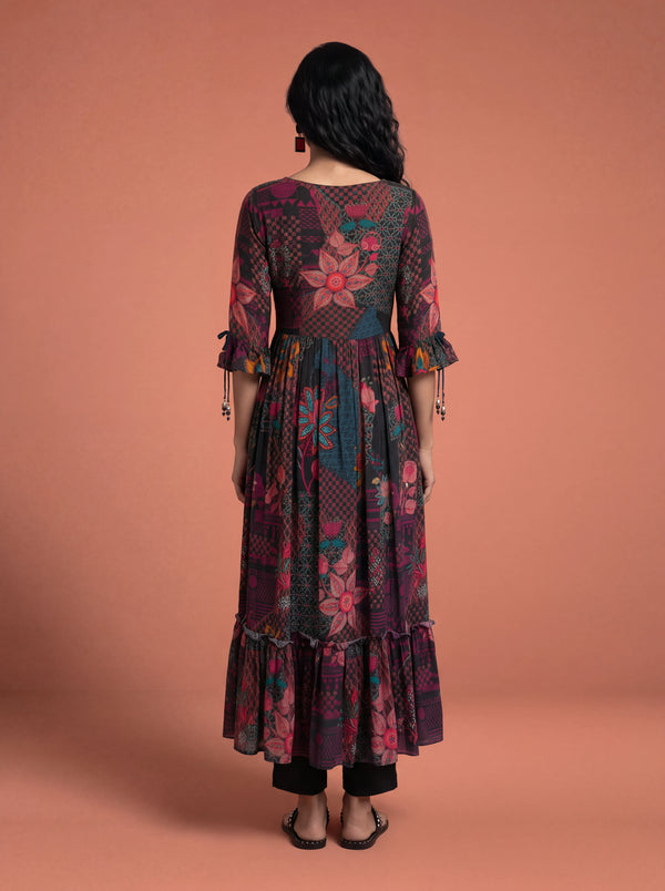 Black crepe khat embroidery kurta set
