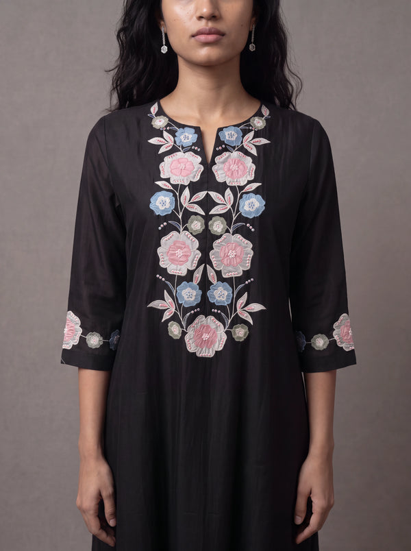Black chanderi kurta set with floral patchwork and khat embroidery