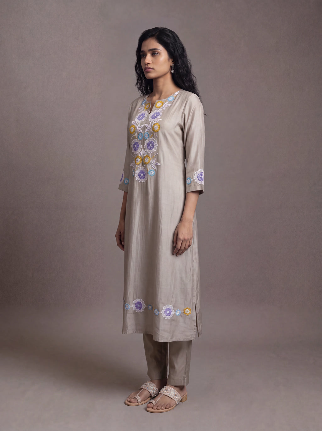 Grey chanderi kurta set with floral patchwork and khat embroidery