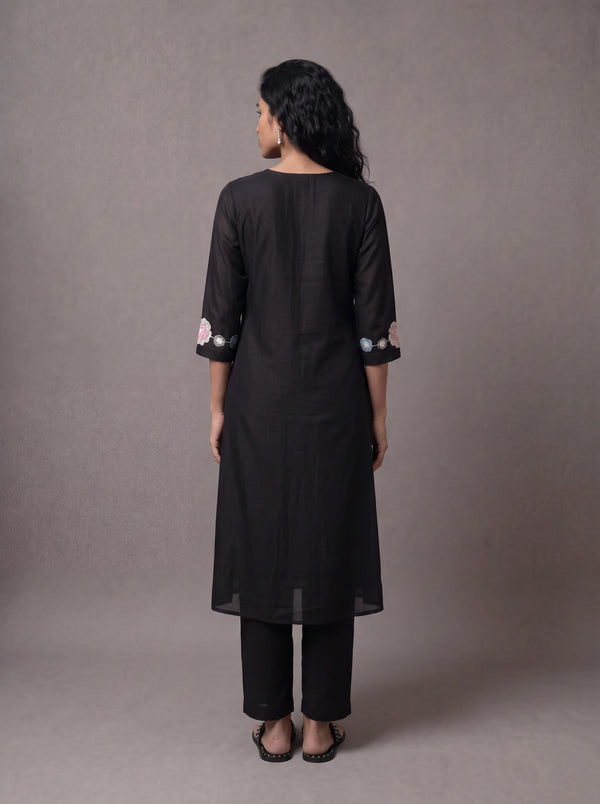 Black chanderi kurta set with floral patchwork and khat embroidery