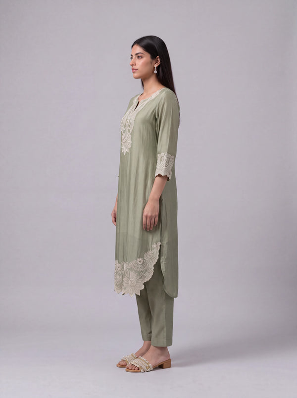 Olive chanderi kurta set with intricate white embroidery
