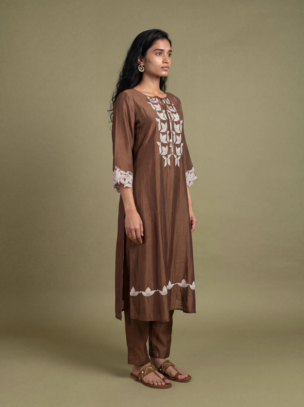 Brown chanderi patch work and sequins embroidery kurta set
